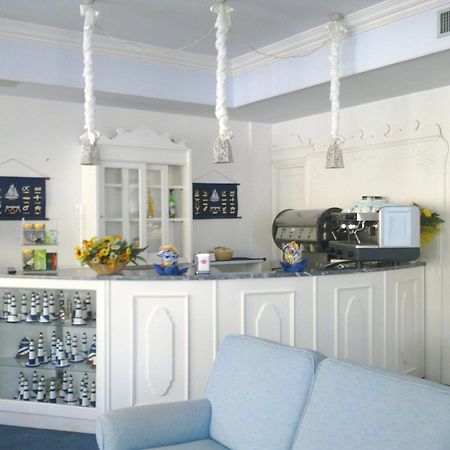 Hotel Maremonti Gabicce Mare Restaurant bilde