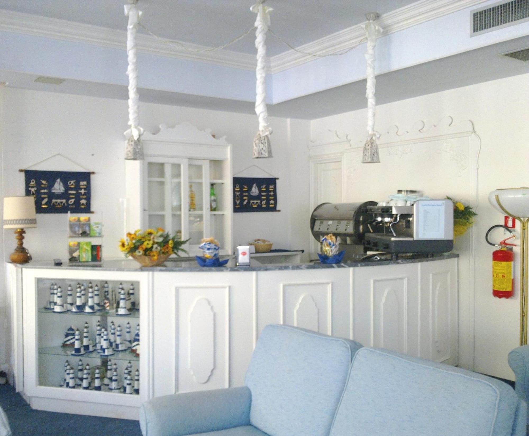 Hotel Maremonti Gabicce Mare Restaurant bilde